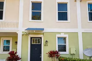 615 Founders Dr, Kissimmee, FL 34744 - Photo 2
