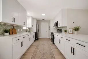 8624 Baylor Cir, Orlando, FL 32817 - Photo 22
