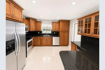7126 Sheffield Drive, Lakeland, FL 33810 - Photo 2