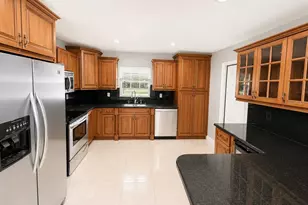 7126 Sheffield Dr, Lakeland, FL 33810 - Photo 2