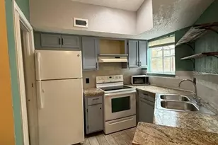 1924 Lake Atriums Cir, Orlando, FL 32839 - Photo 12