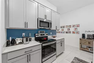 412 Adams Ale Pl, Davenport, FL 33837 - Photo 18