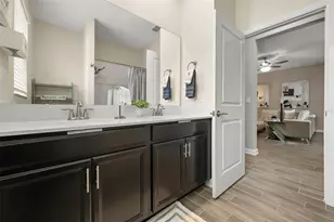 2537 Camden Park Cir, Davenport, FL 33837 - Photo 20
