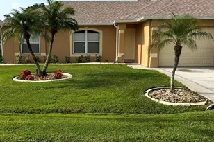 317 Chelmsford Ct, Kissimmee, FL 34758 - Photo 1