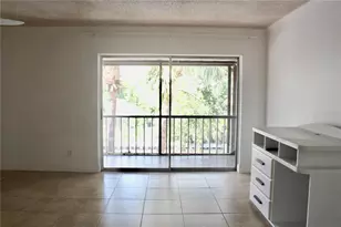 9101 Tudor Dr, Tampa, FL 33615 - Photo 16