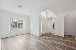 2529 Jasmine Trace Dr, Kissimmee, FL 34758 - Photo 4