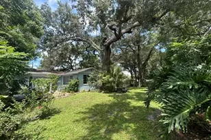 2455 Royal Rd, Deland, FL 32724 - Photo 18