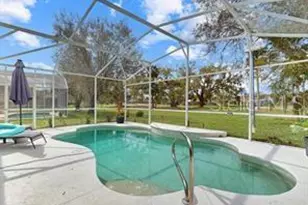 1718 Golfview Dr, Kissimmee, FL 34746 - Photo 10