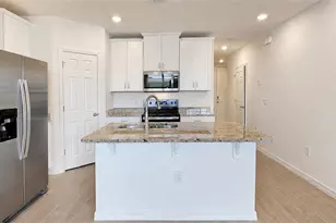 2126 Crape Jasmine Ln, Orlando, FL 32824 - Photo 6