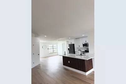305 Cornwallis Court, Kissimmee, FL 34758 - Photo 4