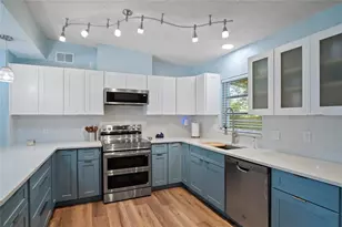 1840 N Powers Dr, Orlando, FL 32818 - Photo 10