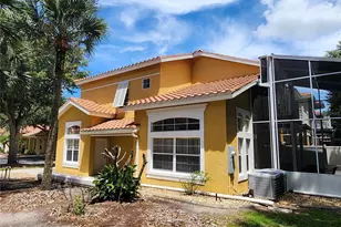 1013 Park Ridge Cir, Kissimmee, FL 34746 - Photo 2