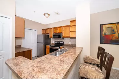 6141 Metrowest Boulevard #201, Orlando, FL 32835 - Photo 4