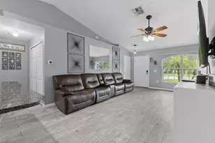 2472 Pine Chase Cir, Saint Cloud, FL 34769 - Photo 6