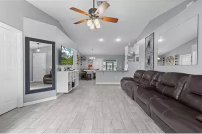 2472 Pine Chase Circle, Saint Cloud, FL 34769 - Photo 4