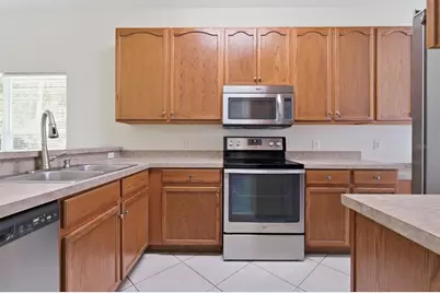 20221 Vintage Oaks Place, Tampa, FL 33647 - Photo 10