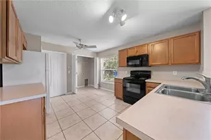 3313 Pekin St, Saint Cloud, FL 34772 - Photo 10
