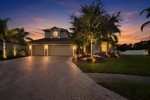 197 Brandy Creek Cir SE, Palm Bay, FL 32909 - Photo 2