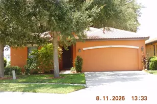 2916 Casabella Dr, Kissimmee, FL 34744 - Photo 1
