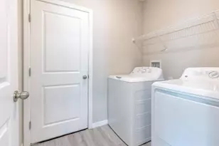 1623 Yellow Trl, Lakeland, FL 33801 - Photo 8