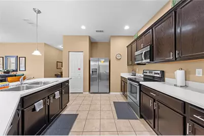 4704 Ruby Red Lane, Kissimmee, FL 34746 - Photo 32