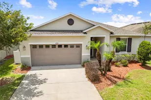 4704 Ruby Red Ln, Kissimmee, FL 34746 - Photo 2