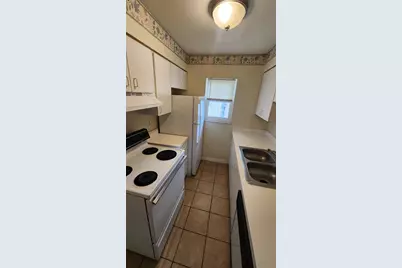 834 Sky Lake Circle #C, Orlando, FL 32809 - Photo 6