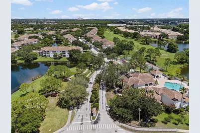 13929 Fairway Island Drive #818, Orlando, FL 32837 - Photo 38