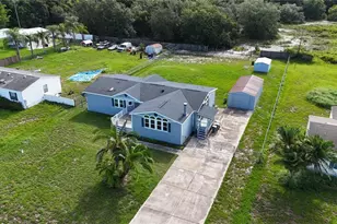 1831 Winchester Ct S, Saint Cloud, FL 34771 - Photo 4