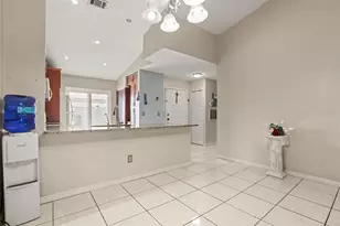 49 Pine Island Cir, Kissimmee, FL 34743 - Photo 12