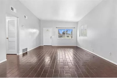 5711 21st Street W, Bradenton, FL 34207 - Photo 6