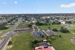 1223/1225 NE 15th Ln, Cape Coral, FL 33909 - Photo 38