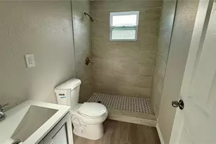 1310 N Combee Rd, Lakeland, FL 33801 - Photo 8