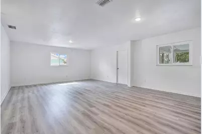 205 Fern Road, Winter Haven, FL 33880 - Photo 2