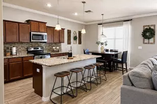 3244 Berwick Ln, Lakeland, FL 33810 - Photo 2