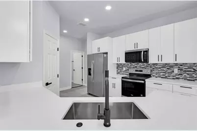 965 Nancy Court, Kissimmee, FL 34759 - Photo 10
