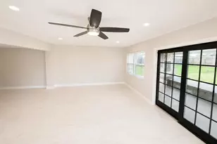 118 2nd St NW, Ruskin, FL 33570 - Photo 6