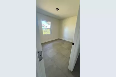 606 Ridgewood Avenue, Dundee, FL 33838 - Photo 12