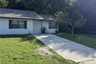 352 Cocoa Ct, Kissimmee, FL 34758 - Photo 2
