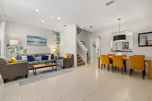 2739 Coupe St, Kissimmee, FL 34746 - Photo 10