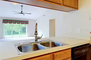 1012 Malcolm Ct, Oviedo, FL 32765 - Photo 10