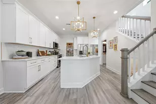1012 Farmstead St, Eustis, FL 32736 - Photo 2