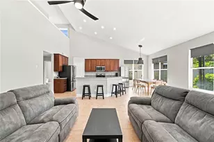 13306 Meergate Cir, Orlando, FL 32837 - Photo 8