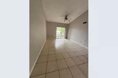 1956 Lake Atriums Circle #150, Orlando, FL 32839 - Photo 2