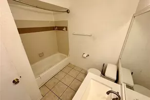 1948 Lake Atriums Cir, Orlando, FL 32839 - Photo 20