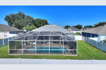 8279 Westmont Terrace Drive, Lakeland, FL 33810 - Photo 6