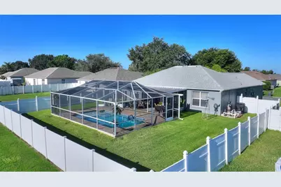 8279 Westmont Terrace Drive, Lakeland, FL 33810 - Photo 36