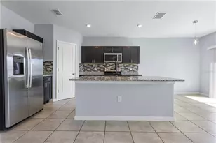 1582 Finnigan Cir, Haines City, FL 33844 - Photo 10