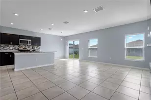 1582 Finnigan Cir, Haines City, FL 33844 - Photo 8