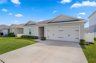 1582 Finnigan Cir, Haines City, FL 33844 - Photo 2